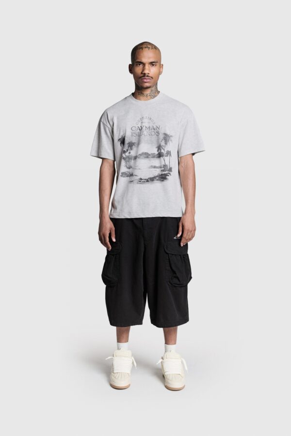 mavolo Souvenir Tee – Comfortable & Trendy Graphic T-Shirt